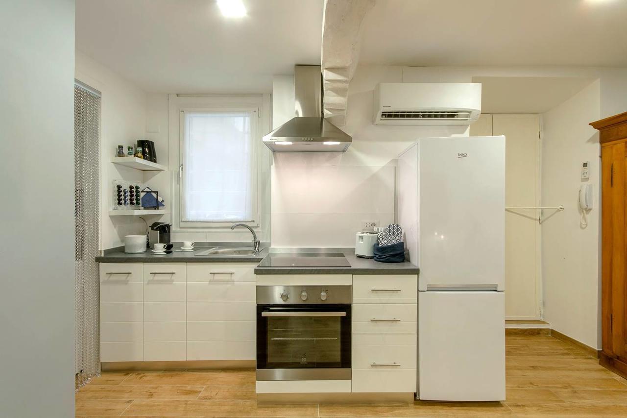 Brand New! Luxurious Apartment In Heart Of Milano Exteriör bild